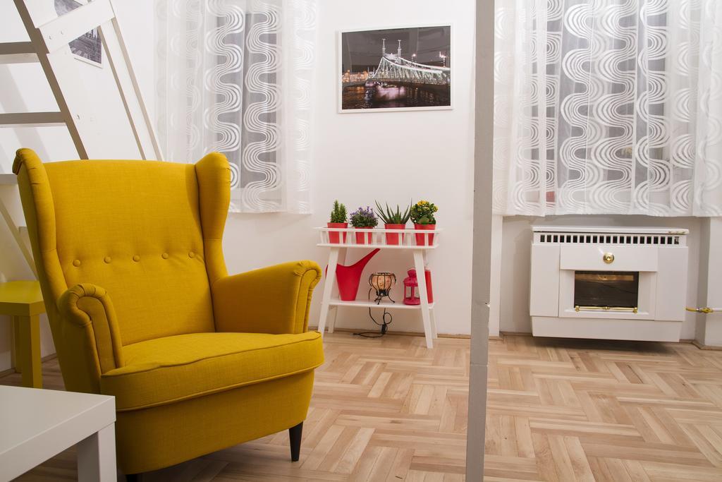 Lovag Apartman Budapeste Exterior foto