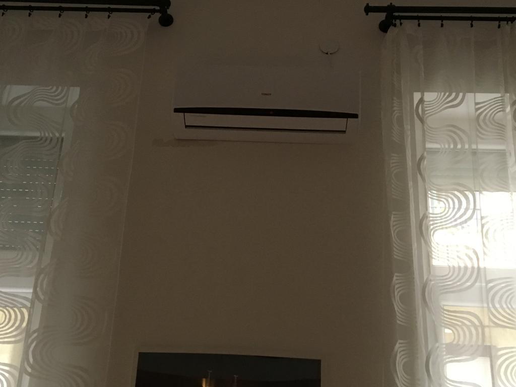 Lovag Apartman Budapeste Exterior foto
